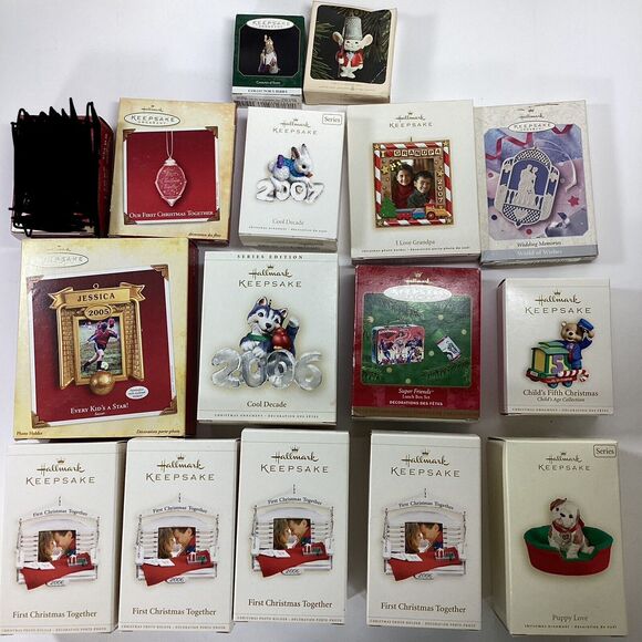 Hallmark Keepsake Christmas Ornaments Miscellaneous 15 - Picture 1 of 10